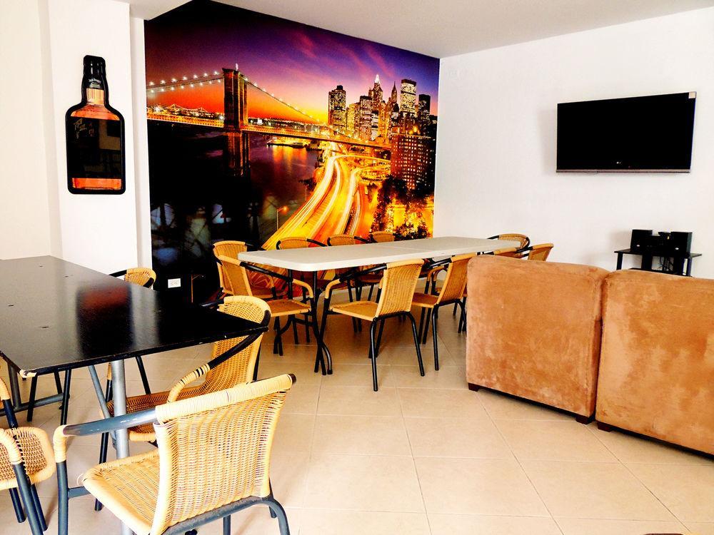 Hotel Quinta Avenida Кукута Экстерьер фото